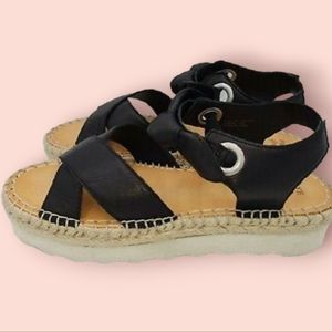 Frye & Co. Black Leather Sandals. Size‎ 8.5.